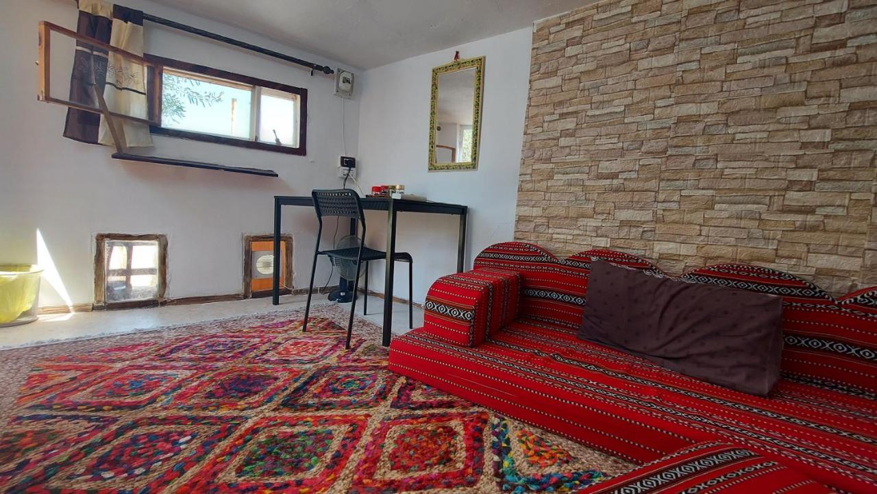 Our Villa'S Private Apartments - Hq Budget Stay - Wonderful Horizon View Of Jerash Gerasa Exterior foto