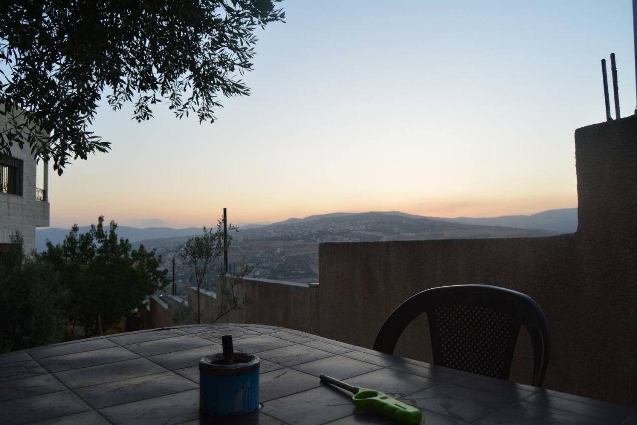 Our Villa'S Private Apartments - Hq Budget Stay - Wonderful Horizon View Of Jerash Gerasa Exterior foto