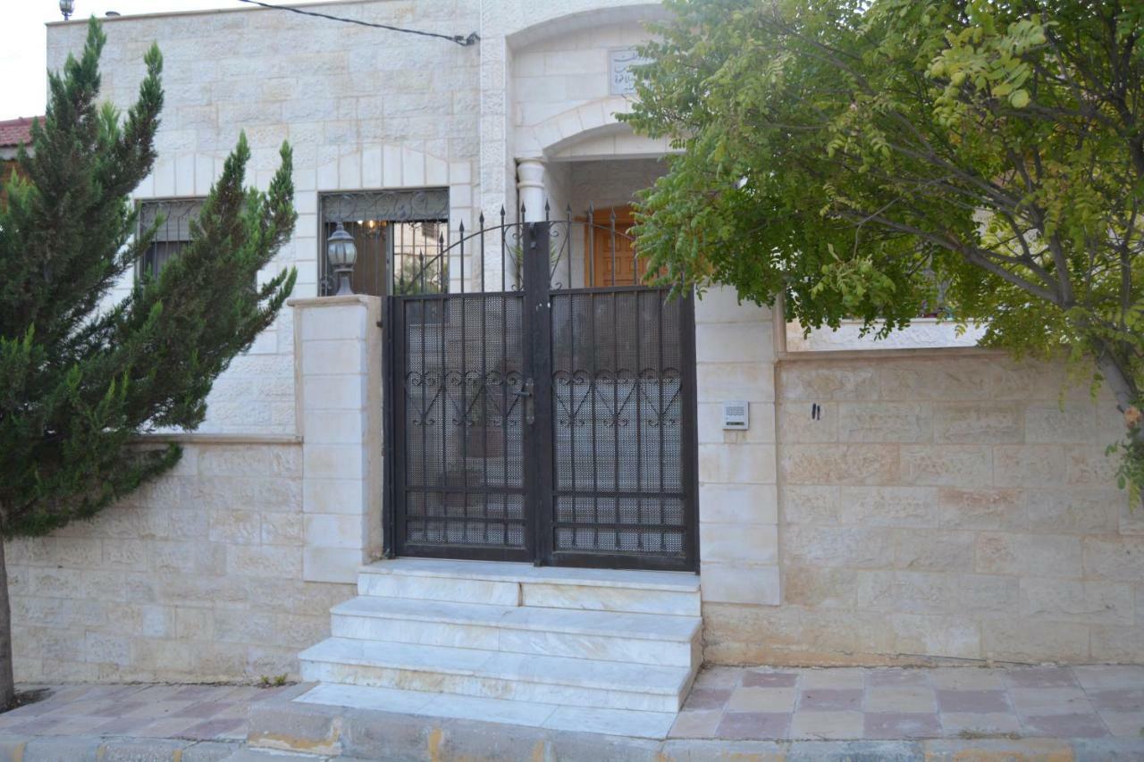 Our Villa'S Private Apartments - Hq Budget Stay - Wonderful Horizon View Of Jerash Gerasa Exterior foto