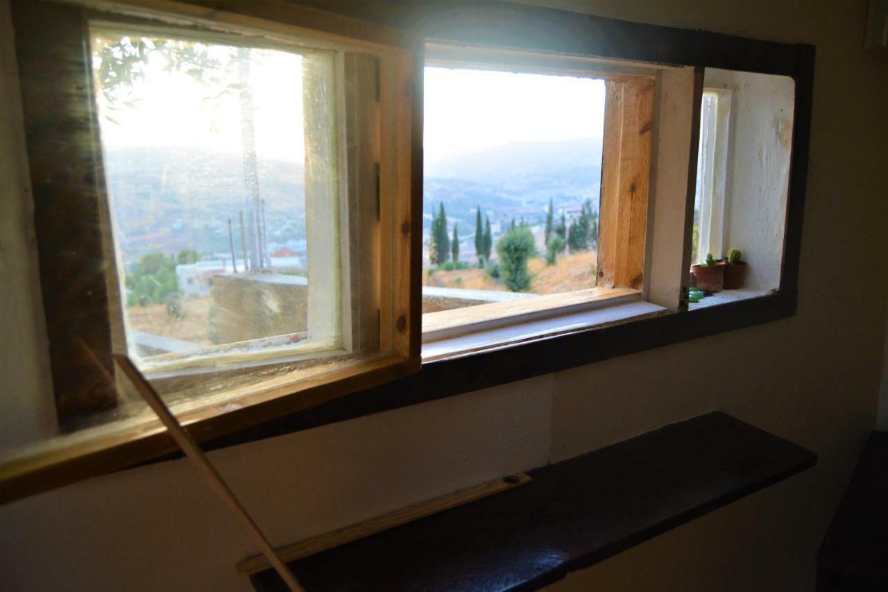 Our Villa'S Private Apartments - Hq Budget Stay - Wonderful Horizon View Of Jerash Gerasa Exterior foto